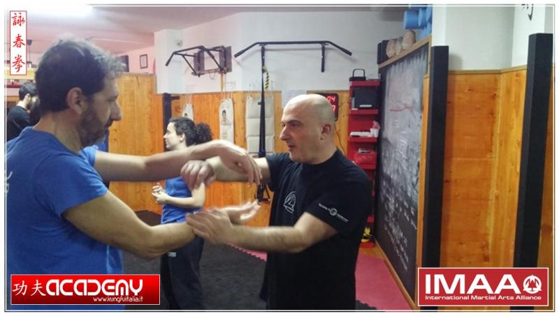 Kung Fu Caserta IMAA Italia wing chun Caserta siu lam wing tjun ip man wing tsun arti marziali  difesa personale Sifu Salvatore Mezzone tai chi sanda mma www.kungfuitalia. (11)